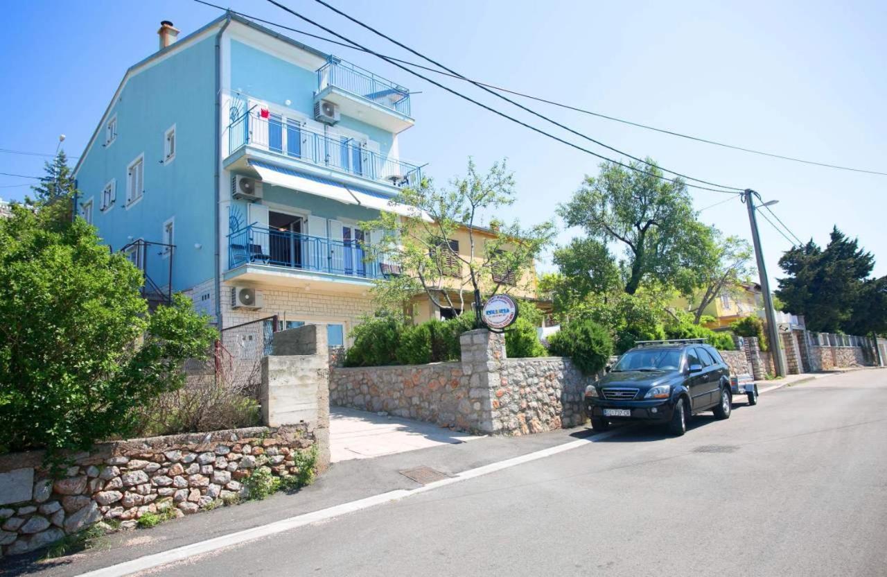 סנג' Apartments Katica מראה חיצוני תמונה